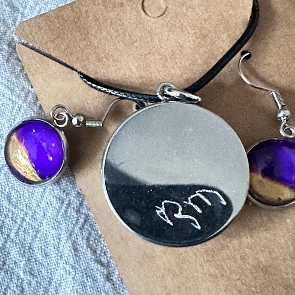 Elegant Purple and Gold Swirl Jewelry Set Handmade Acrylic pour Art Signed 4176 - Picture 8 of 15